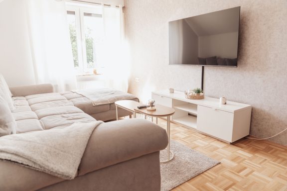 Wohnzimmer Helles Wohnzimmer der Ferienwohnung Düring